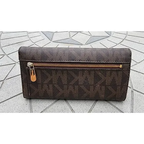 Michael Kors Jet Set Signature Checkbook Continental Wallet Vintage